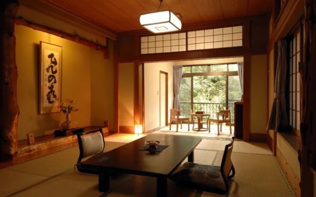 Motoyu Ryokan
