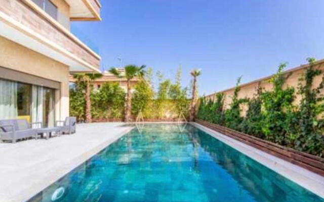 Villa piscine 5 chambres