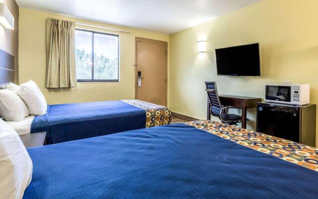 Rodeway Inn Fairgrounds - Casino