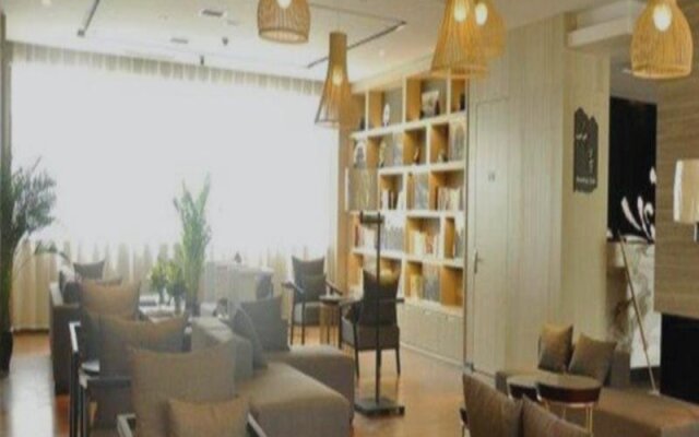 Taiyuan Economic Development Area Atour Hotel