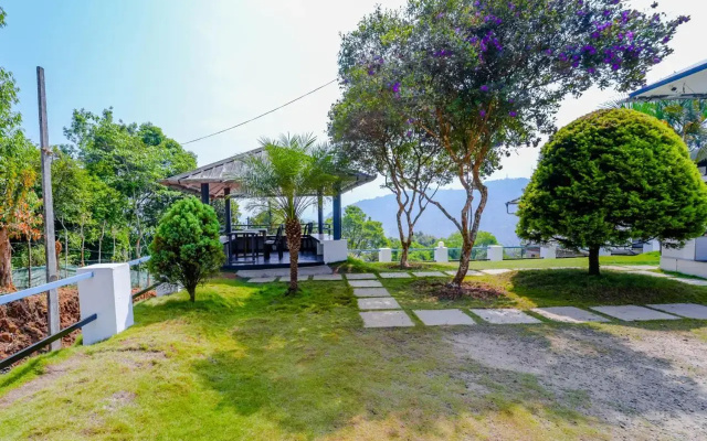 VOYE HOMES Vythiri Silver Mist - Hill Top Private Villa