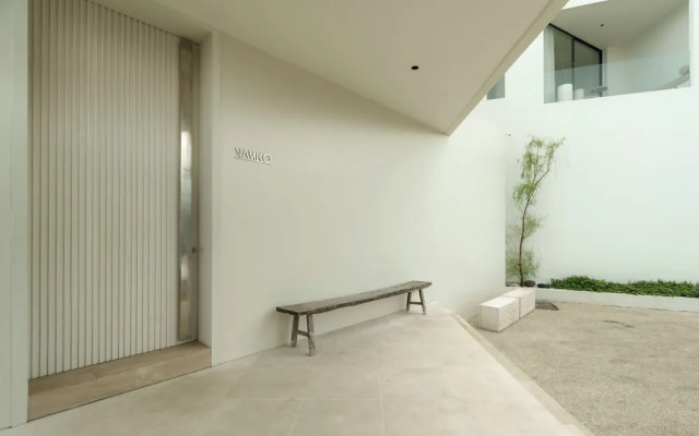 Lux Retreat 4BR Ocean Villa in Uluwatu