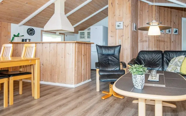 6 Person Holiday Home in Romo