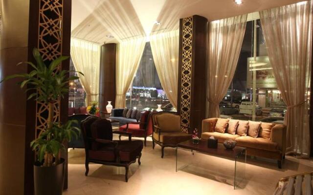 Almuhaidb Alolaya Suites
