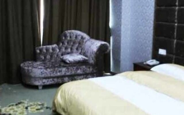 Wuhan Lianzi Lake Boutique Hotel