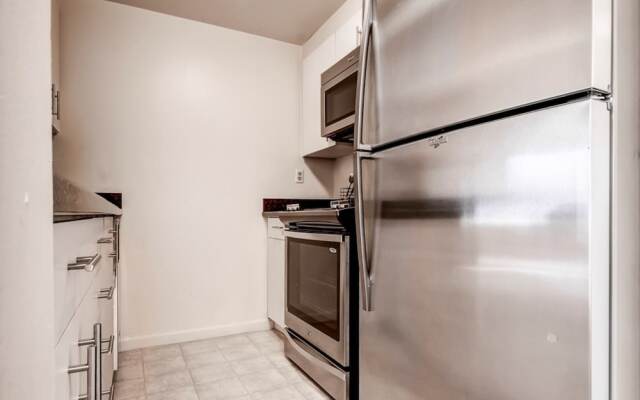 Garrison Square Apartments by Bluebird Suites