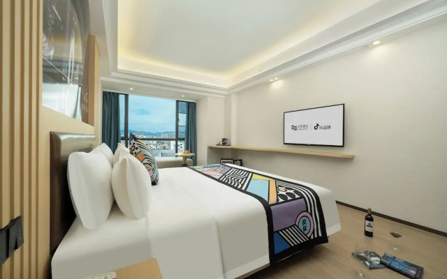 Yizhi X Hotel - Guangzhou Baiyun Airport