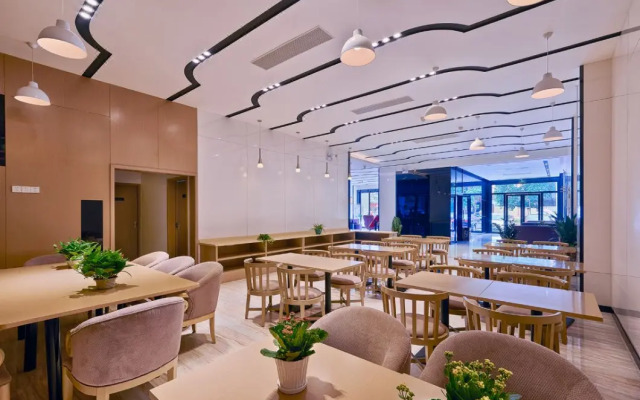 Lavande Hotel Gz Dongxiaonan Metro Station Branch