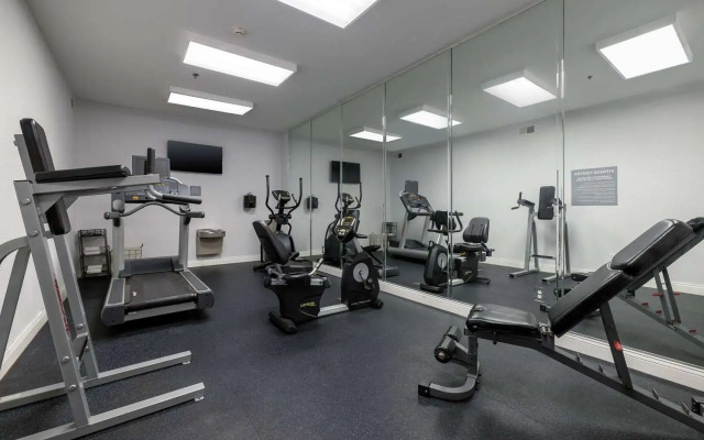 Spark by Hilton Savannah Airport