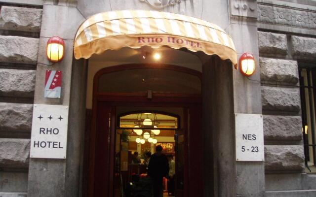 hotelImage