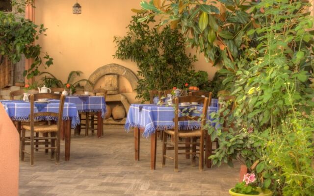 Hotel Mochlos