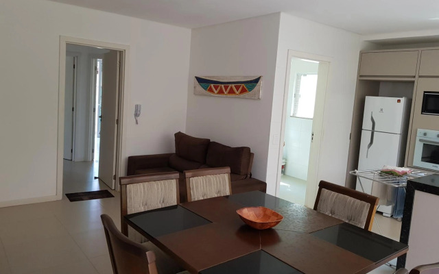 Bombinhas SC 200 metros da Praia