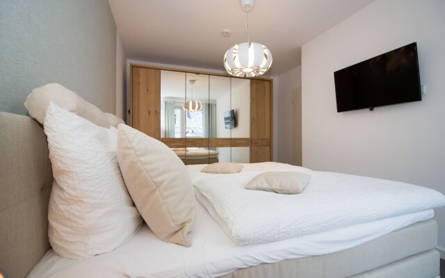 Wohnen am Yachthafen W25