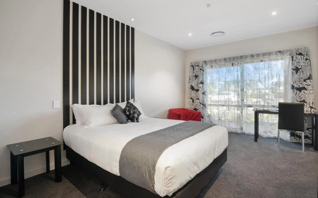 Riverside Hotel Marlborough