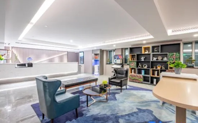 Homeinn Selected Hotel (Urumqi Convention Wuyue Plaza) – Entertainment – Urumqi