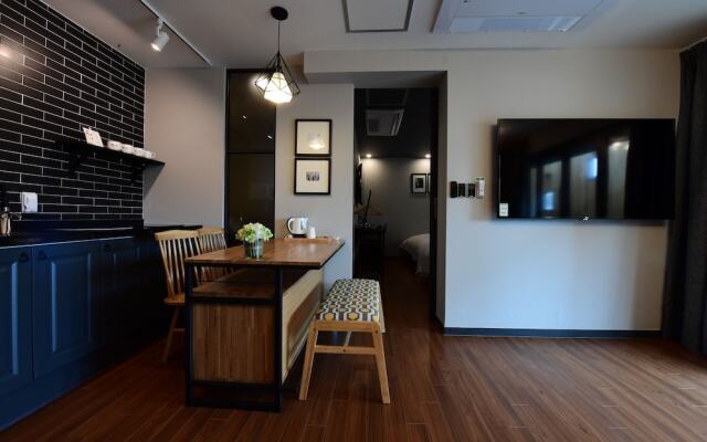 Brown Dot Hotel Daeyeon