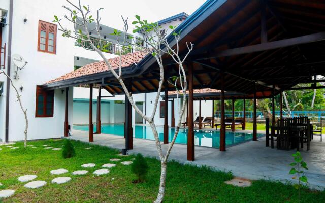 Lagoon Boutique Hotel