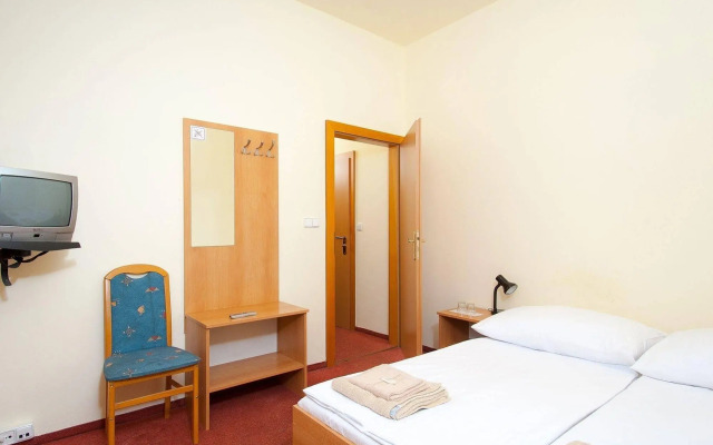 Hotel 51
