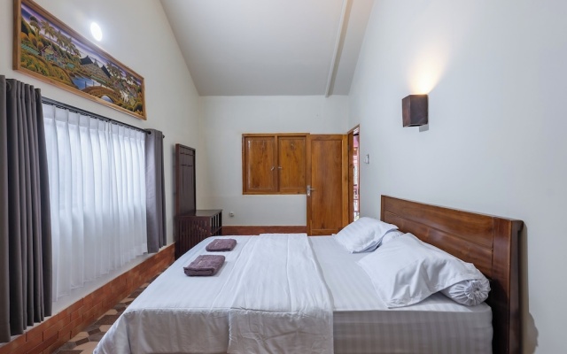 Oemah Kumbakarna Jogja – Guest Rooms – Sleman
