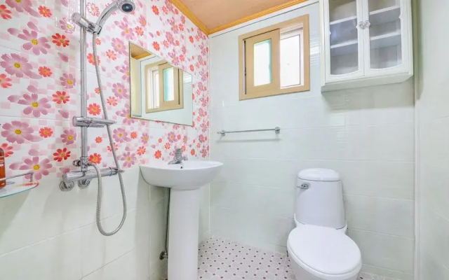 Samcheok Herb Pension