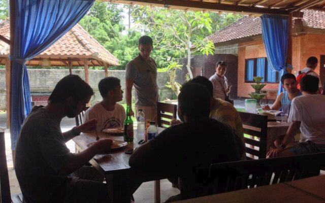 Dtegal Hostel