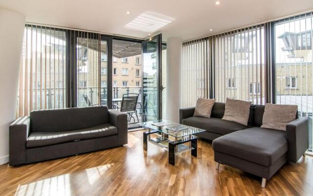 Apartment Wharf – Canary South