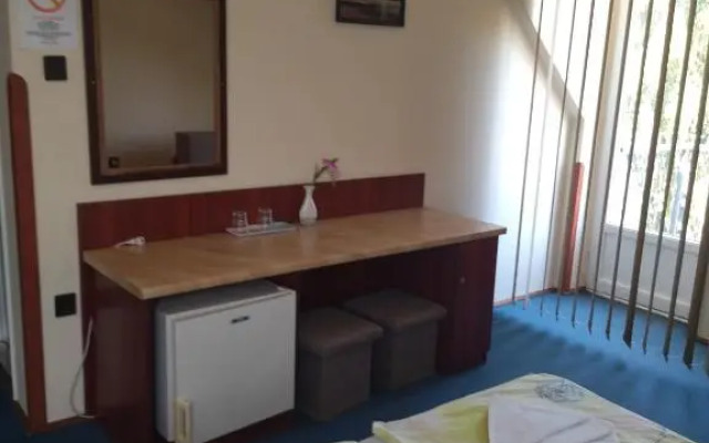 Start Panzió Étterem