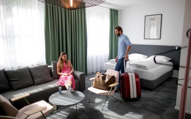 Airbase Hotel