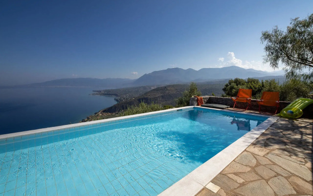 Searocks Exclusive Villas Resort