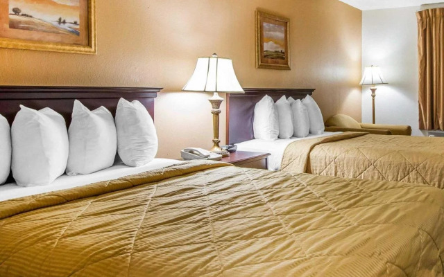 Executive Inn & Suites