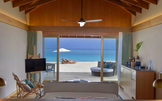 Emerald Faarufushi Resort & Spa