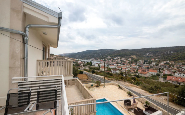 Apartments Mirjana