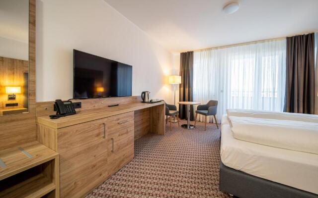 EE Hotel