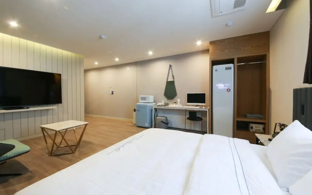 Jeonju Geumamdong Carlton Hill Hotel