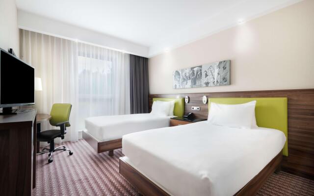 Hampton by Hilton Krakow