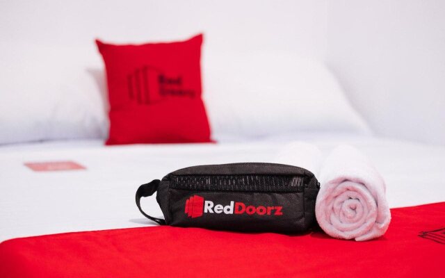Isabelle Royale Hotel by RedDoorz