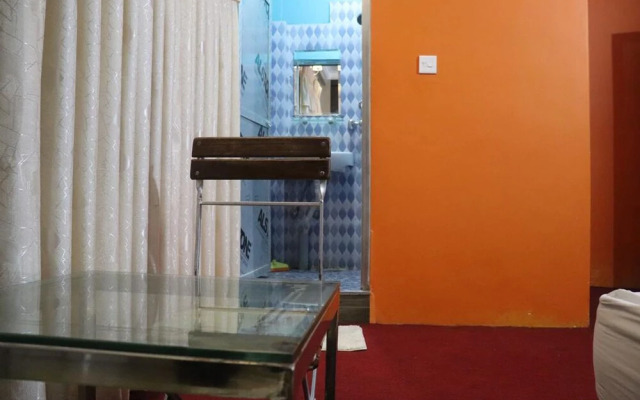 Hotel Young's Stupa