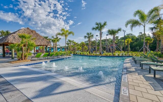 Private Pool Themed Bedrooms at Best Location