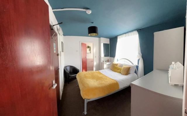 Galaxy Holiday flats