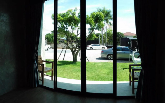 Alinda Resort Phetchaburi