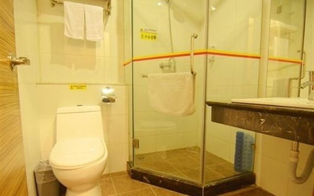 Super 8 Hotel Beijing Lai Guang Ying