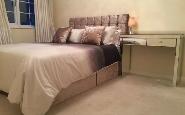 Exclusive Weybridge Home