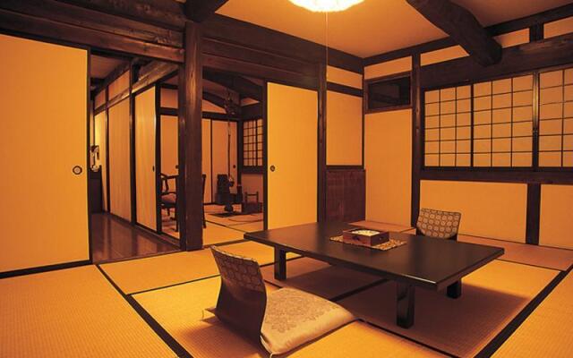 Shinmei Onsen Yumoto Sugishima