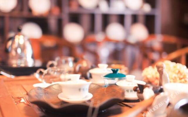 The Lijiang Ayan Inn Shangpeng Court