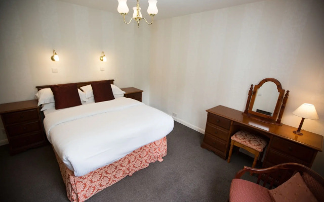 Leathes Head Country House