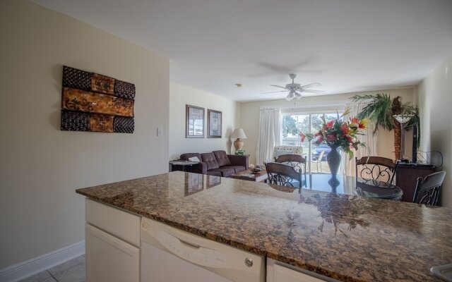Oak Shores 66