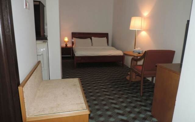 Seef Loft