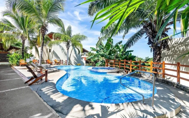 Coco Sunset Hills 20