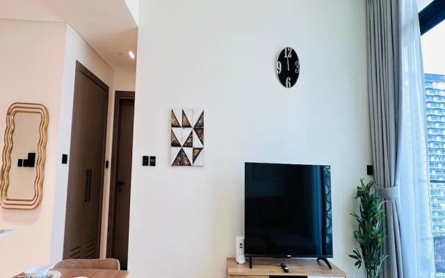 OYO HOME 1479 Premium 1-bed Apartment