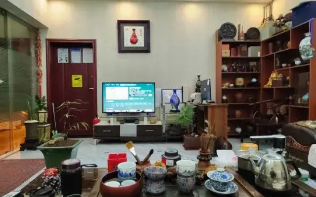 Dafang Luxury Fragrant Courtyard Homestay